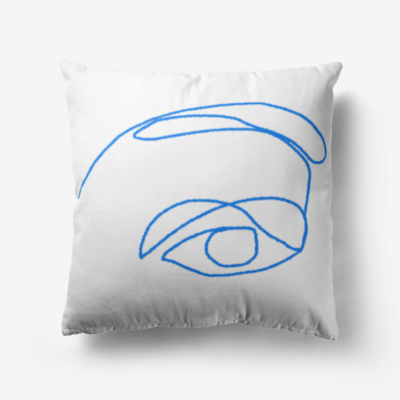 SEX APPEAL Hypoallergenic Throw Pillow BY MAKIRI