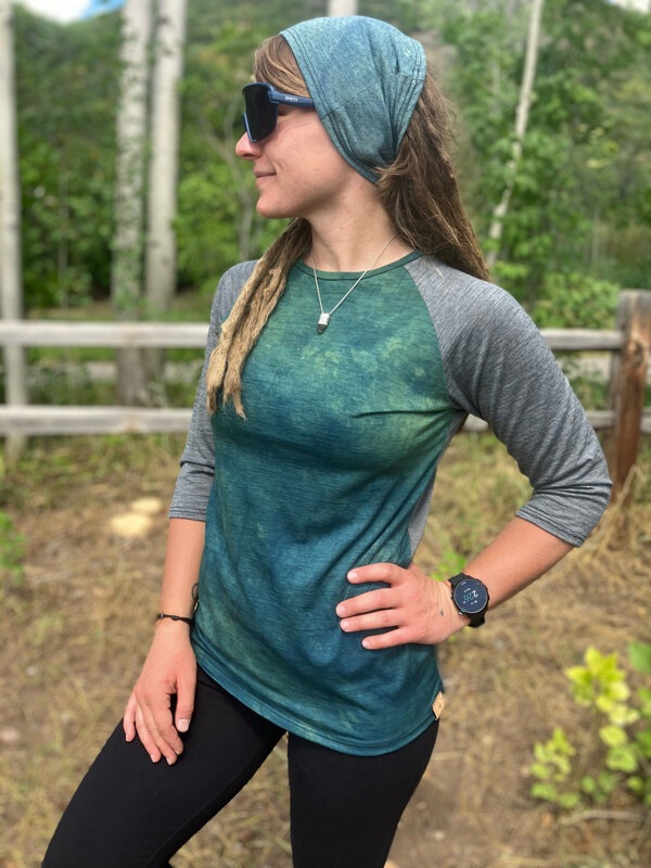Women's XS :: Plant Dyed Light Weight Merino Wool 3/4 Sleeve MTB Jersey :: Air Vent Backing