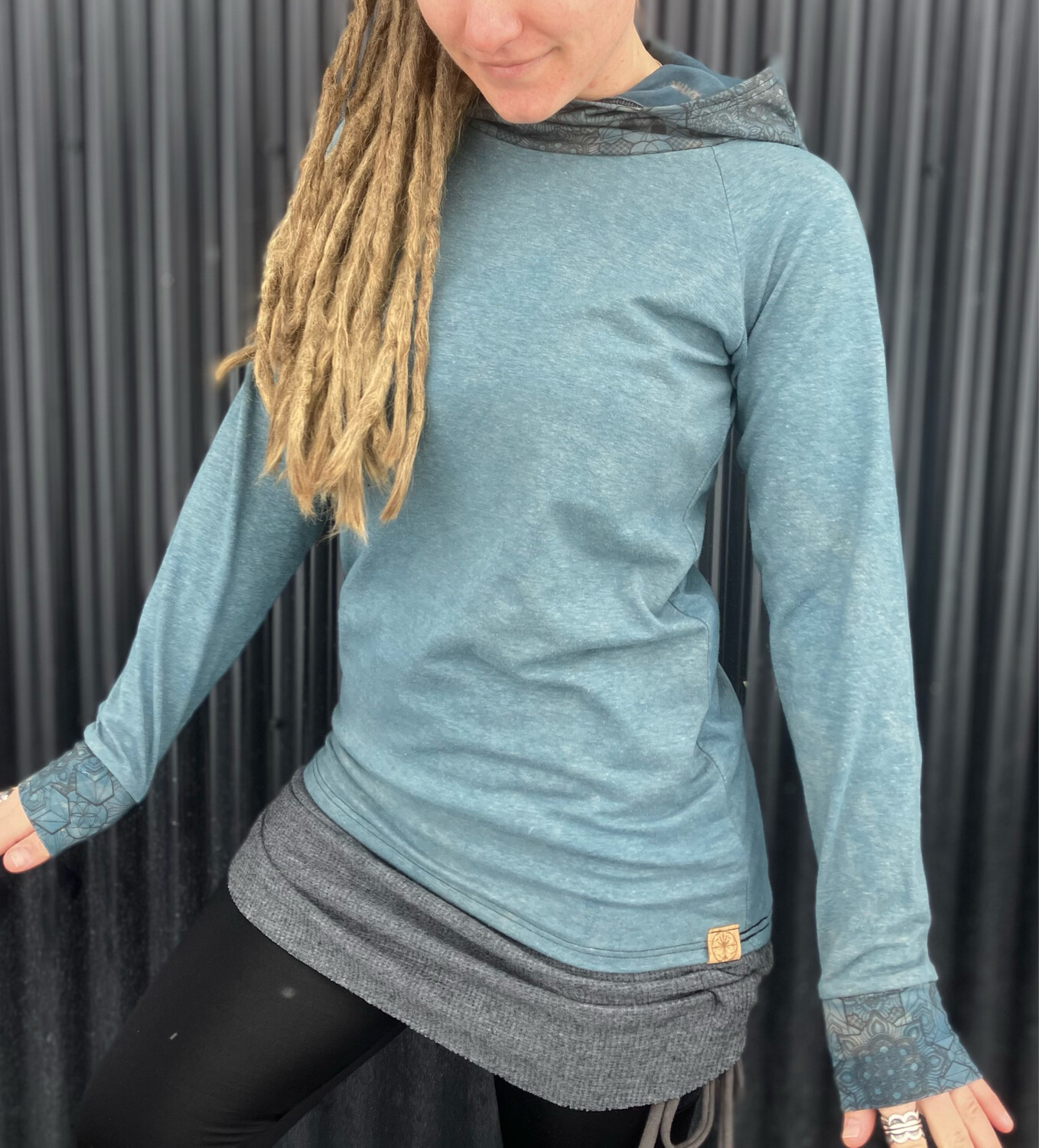 Plant Dyed Mid Weight Hemp / Organic Cotton Eight Mile Hoodie :: Women's Small