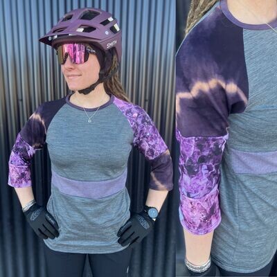 Women's Small :: Up Cycled Plant Dyed Light Weight Merino Wool 3/4 Sleeve MTB Jersey :: Made From Scraps :: One Of A Kind