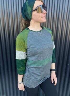 Women's Medium :: Up Cycled Plant Dyed Light Weight Merino Wool 3/4 Sleeve MTB Jersey :: Made From Scraps :: One Of A Kind