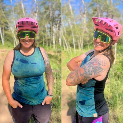 Women's Medium :: Plant Dyed Merino Muscle Tank :: Air Vent Backing :: One Of A Kind