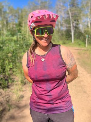 Women's Large :: Plant Dyed Merino Muscle Tank :: Air Vent Backing :: One Of A Kind