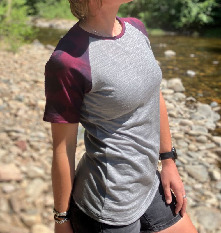 Women's XS :: Light Weight Merino Short Sleeve Active Jersey :: One Of A Kind :: Plant Dyed Details