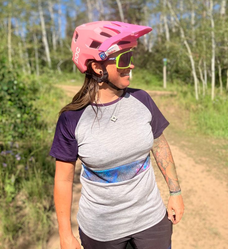 Women's Medium :: Light Weight Merino Short Sleeve Active Jersey :: One Of A Kind :: Plant Dyed + Up Cycled Details