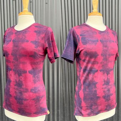 Women's Large :: Plant Dyed Merino Wool Tech Tee :: One Of A Kind Women's Large :: Plant Dyed Merino Wool Tech Tee :: One Of A Kind