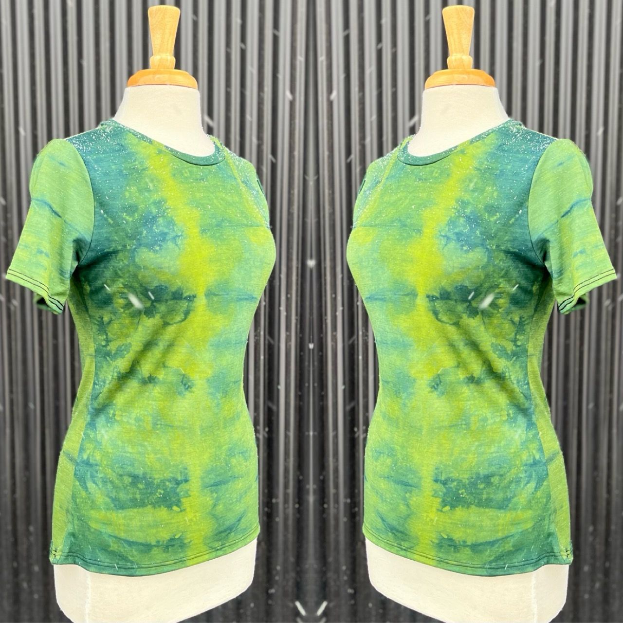 Women's Medium :: Plant Dyed Merino Wool Tech Tee :: One Of A Kind