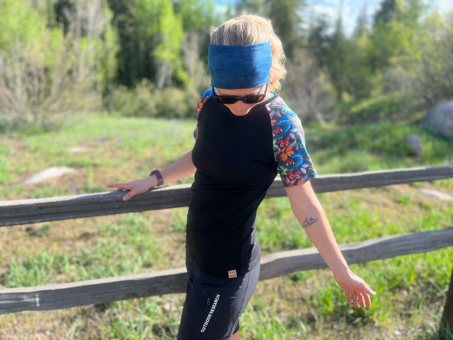 Women’s Short Sleeve Merino Wool Active Jersey :: Limited Edition Mariposa :: Air Vent Backing