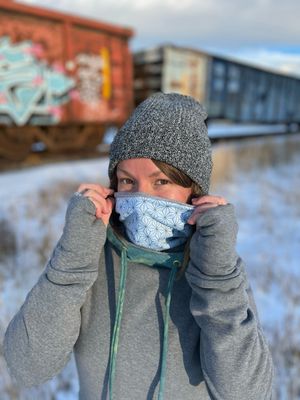 Powder Day Neck Gaiter :: Reversible Merino Fleece Lined :: Mint Asanoha Powder Day Neck Gaiter :: Reversible Merino Fleece Lined :: Mint Asanoha