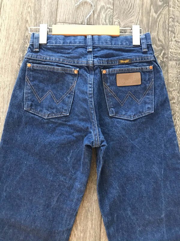 Dark Denim HIGH WAISTED WRANGLER JEANS