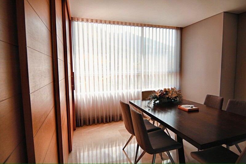 Estándar Velo de lineas verticales