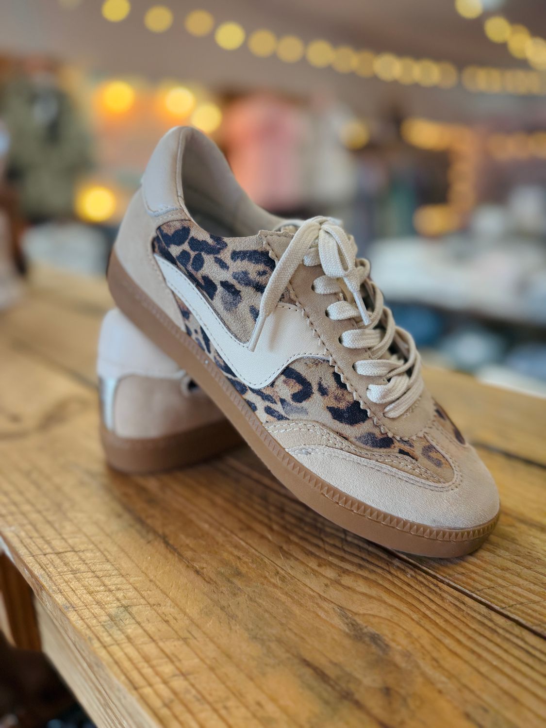 VV NOTICE  Lt Leopard Suede