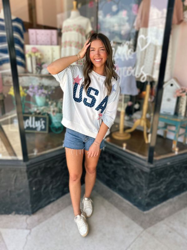 GRAPHIC TEES + SWEATSHIRTS