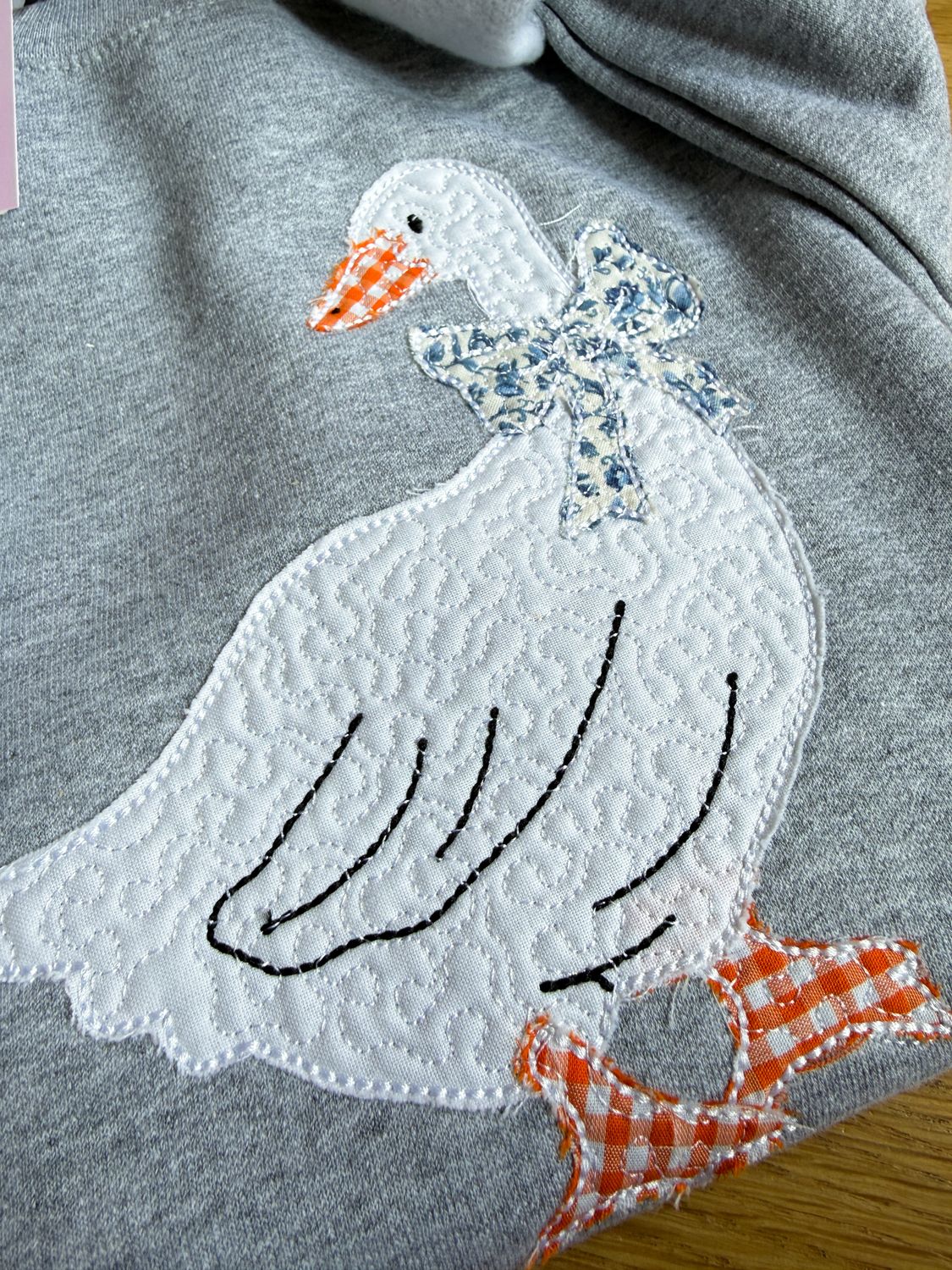 Applique Goose Crew