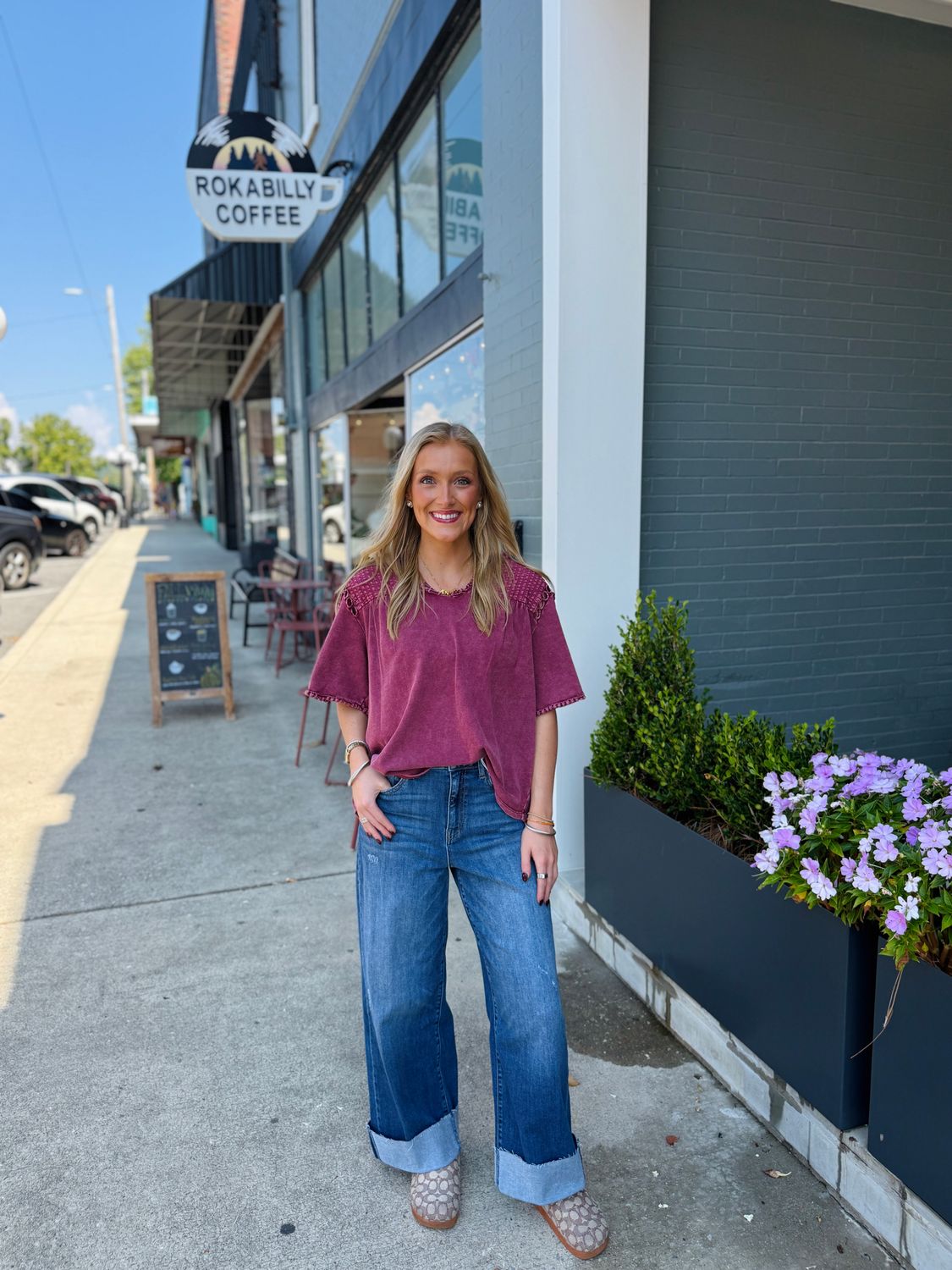 19187 Tulip Sleeves Top