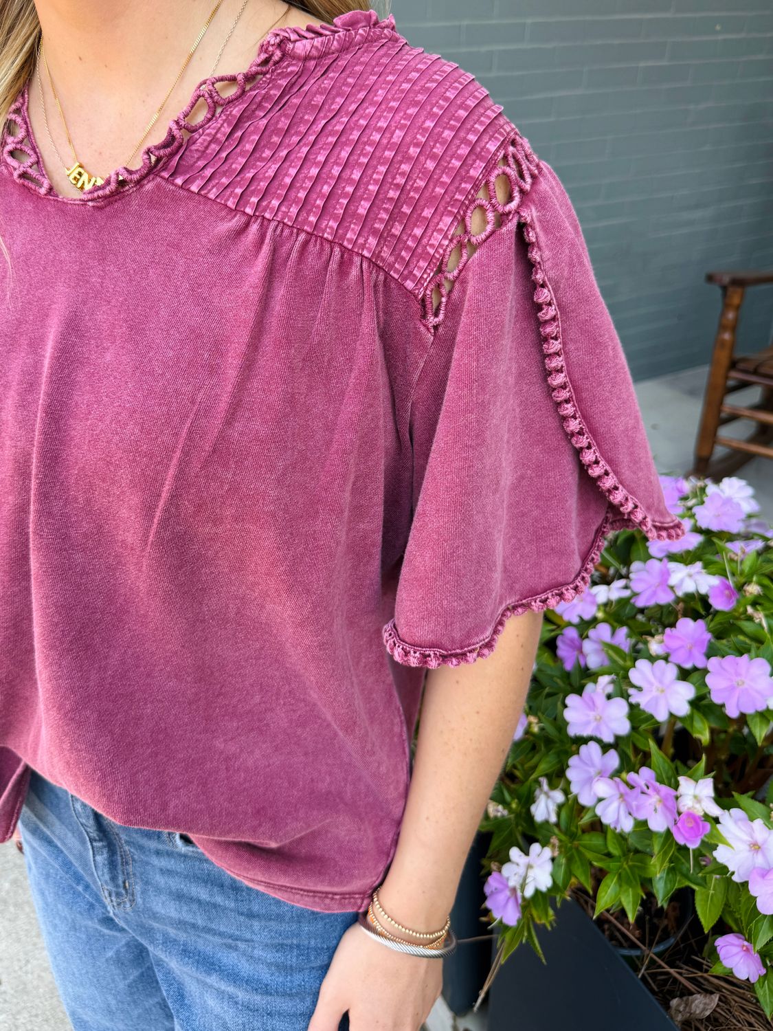 19187 Tulip Sleeves Top