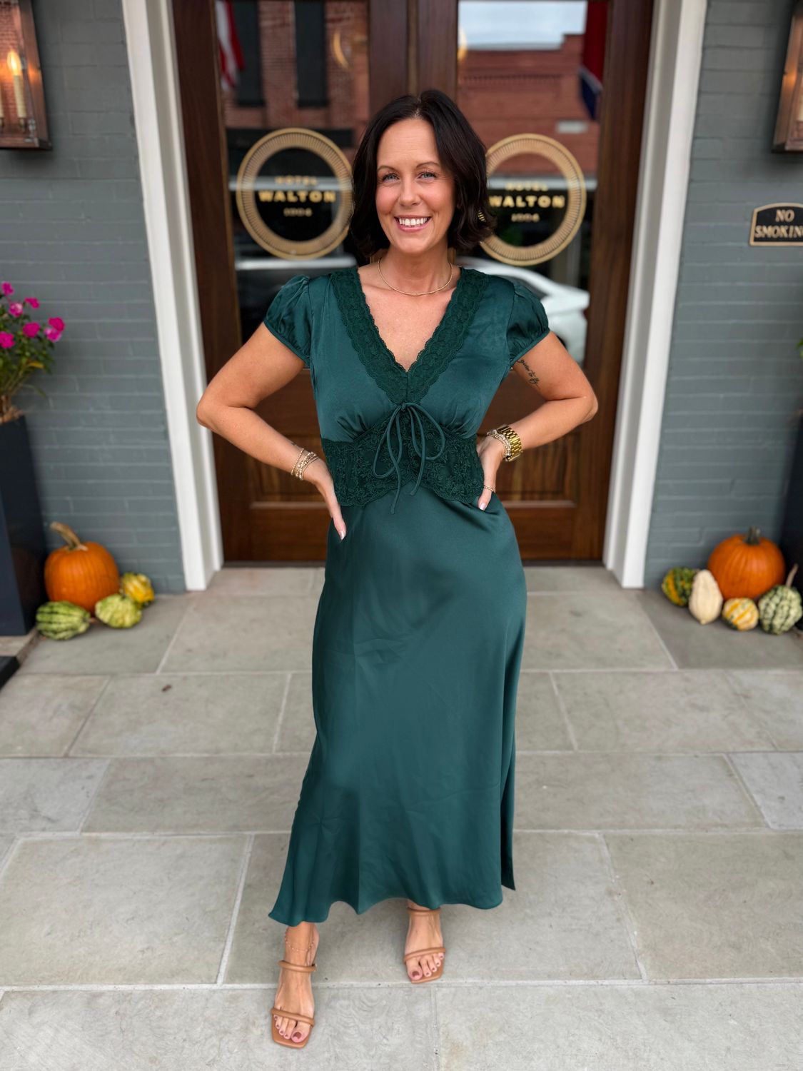 4554 Satin Midi Dress