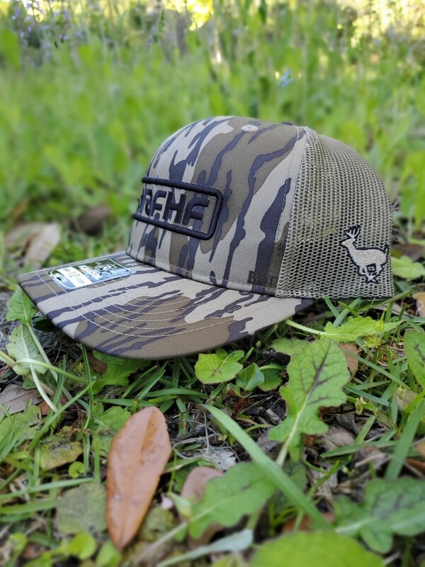 Mossy oak bottomland/ black antler logo