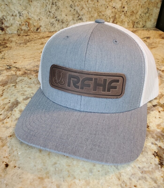 Double hook logo/leather patch on heather grey_white