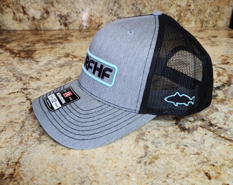 Richardson 112 heather grey black back/redfish logo