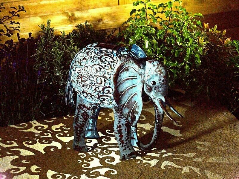 Smart Solar Solar-Metallelefant - Dekofigur Elefant Solarleuchte Metall Smart Solar Solar-Metallelefant - Dekofigur Elefant Solarleuchte Metall