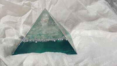 Large Pyramid Orgonite- Green/ Arkansas Quartz Crystal/ Natural Green Calcite Crystal Stone & Minerals