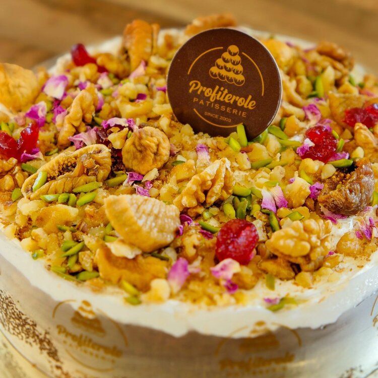 dairy free cake by Protfiterole Patisserie
