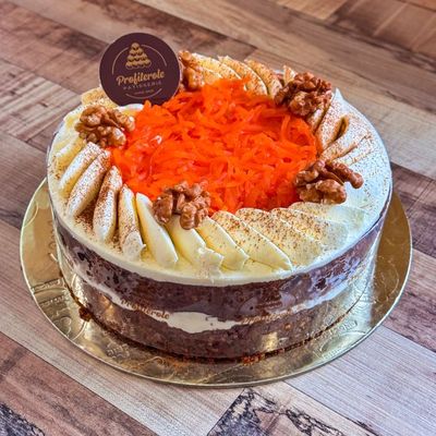 Carrot Cake a carrot cake with sherred carrot, sustana and walnuts