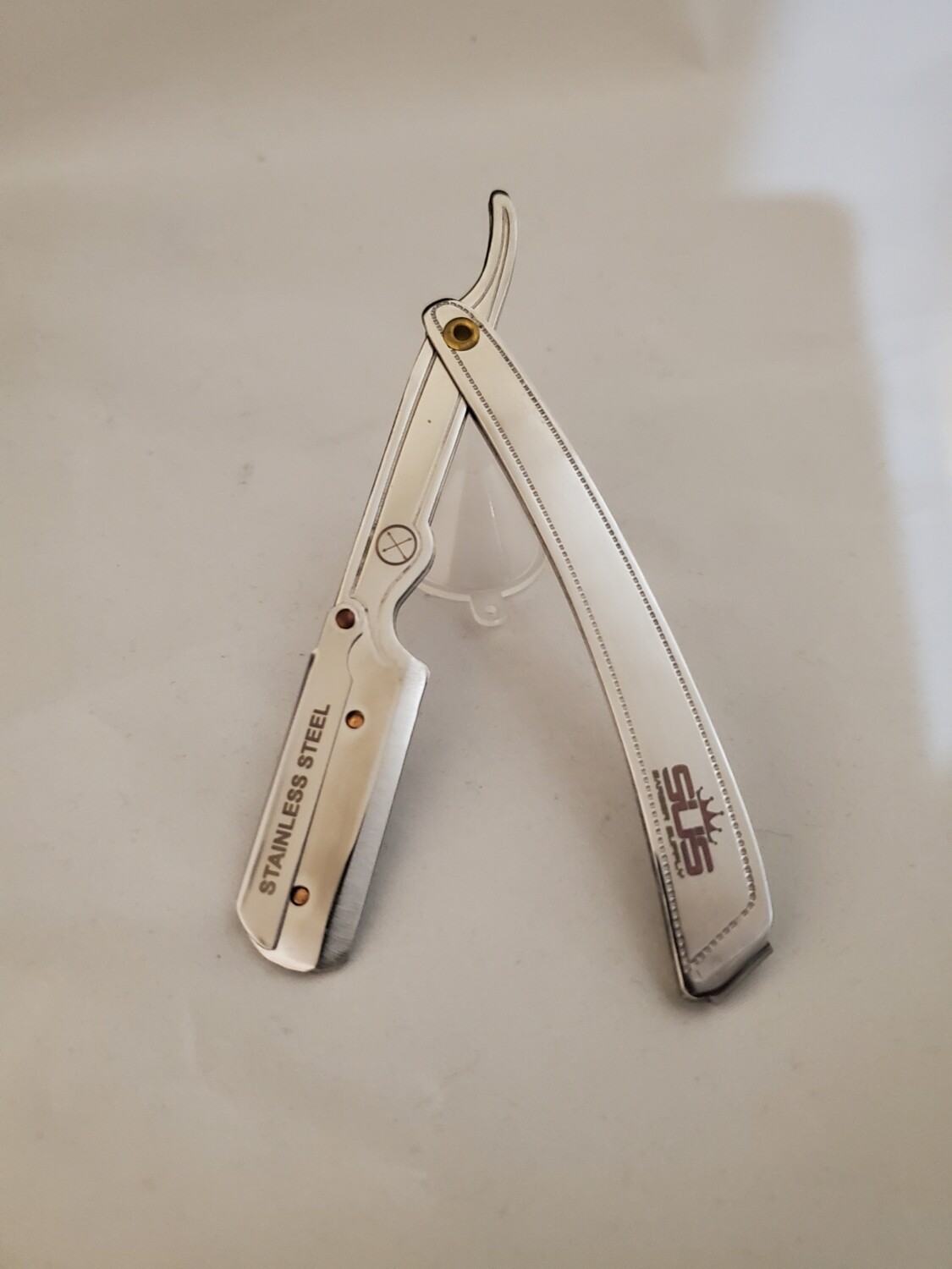 STAINLESS STEEL S.U.S RAZOR