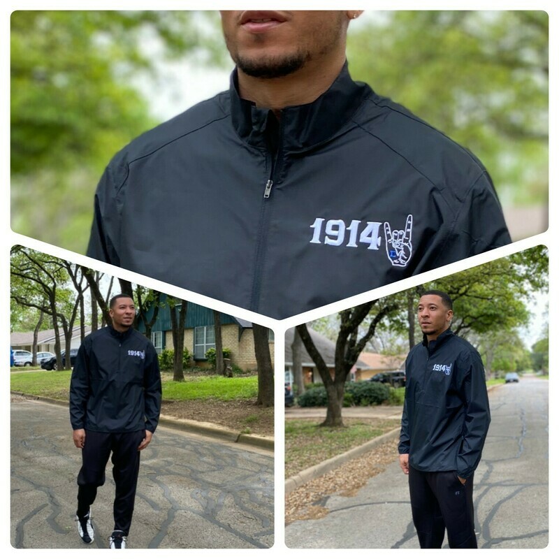Sigma 1/2 Zip Pullover Windbreaker