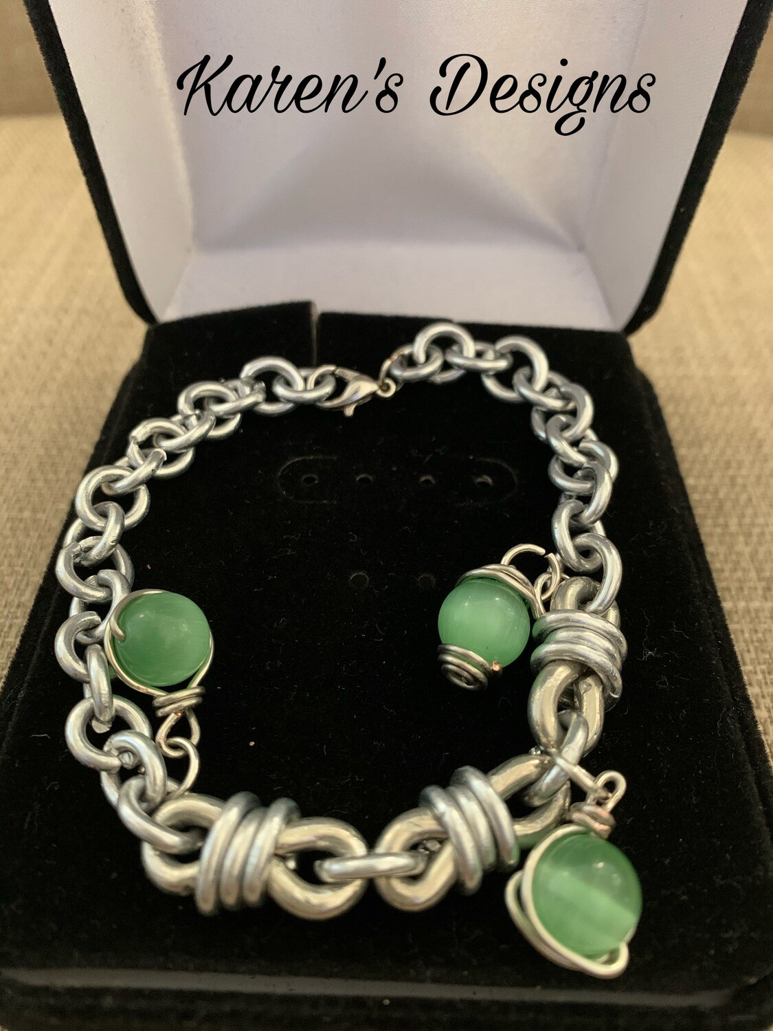 Bracelet