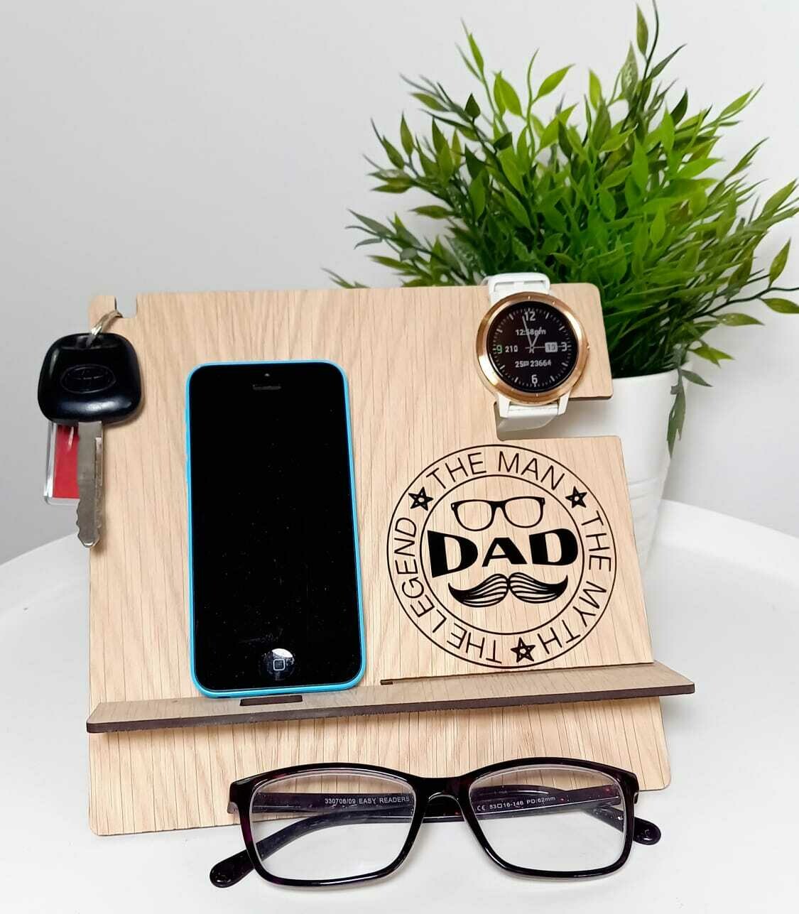 Fathers/grandfathers Day Accessories Stand