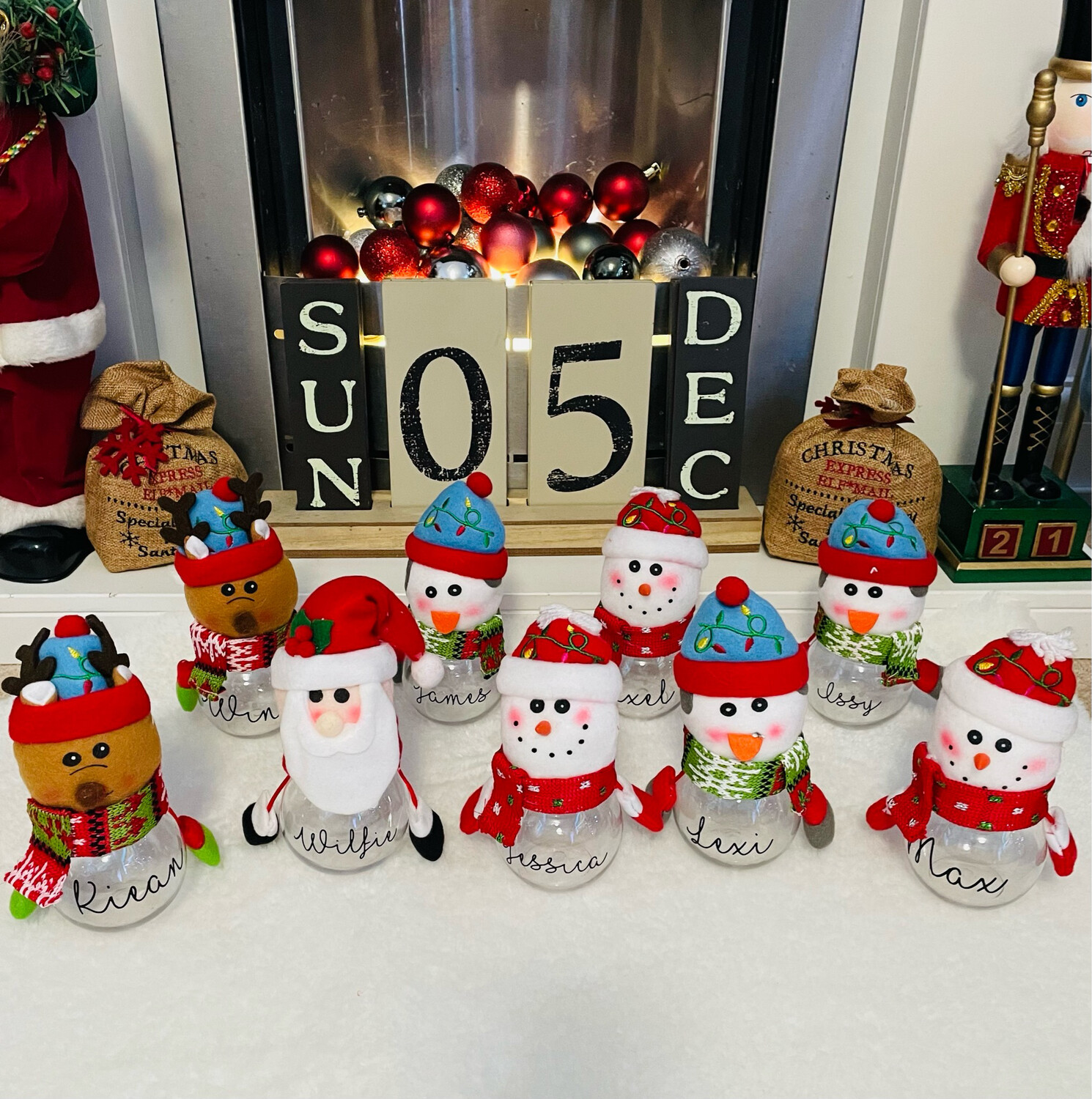 Sweet Jars With Characters Lid