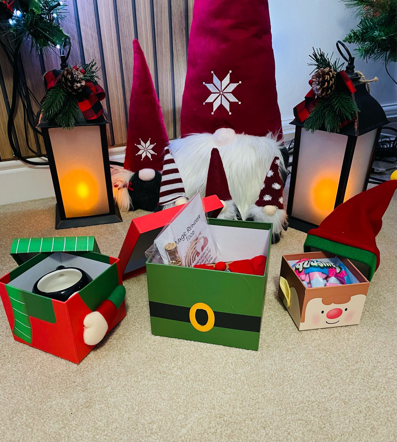 Elf Christmas Eve Stacking Boxes