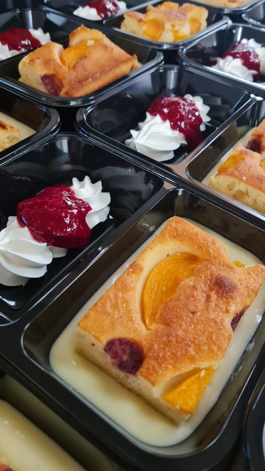 Peach & Almond Dessert