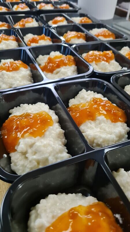 Creamed Rice Pudding with Apricot Puree