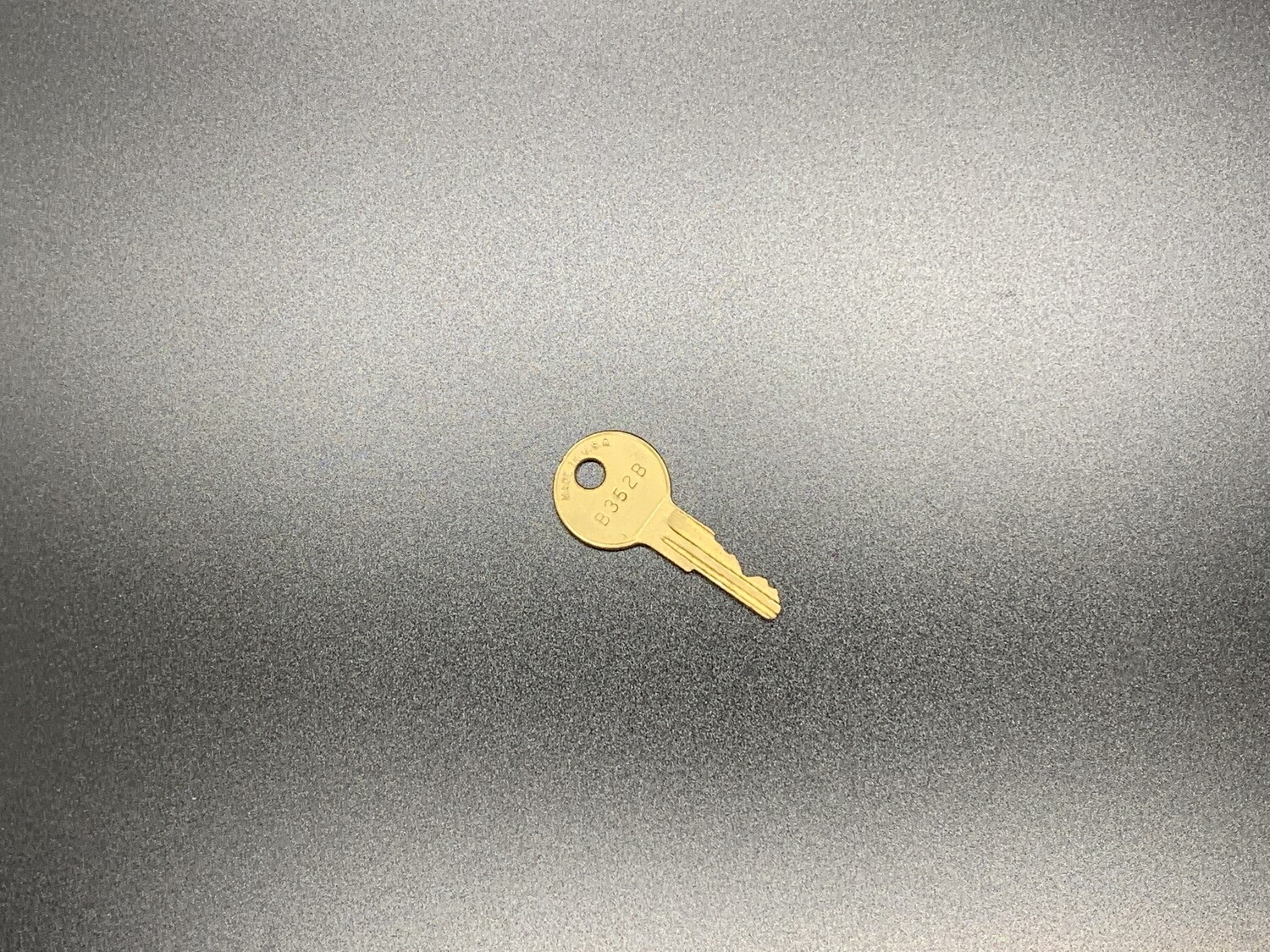 B352B