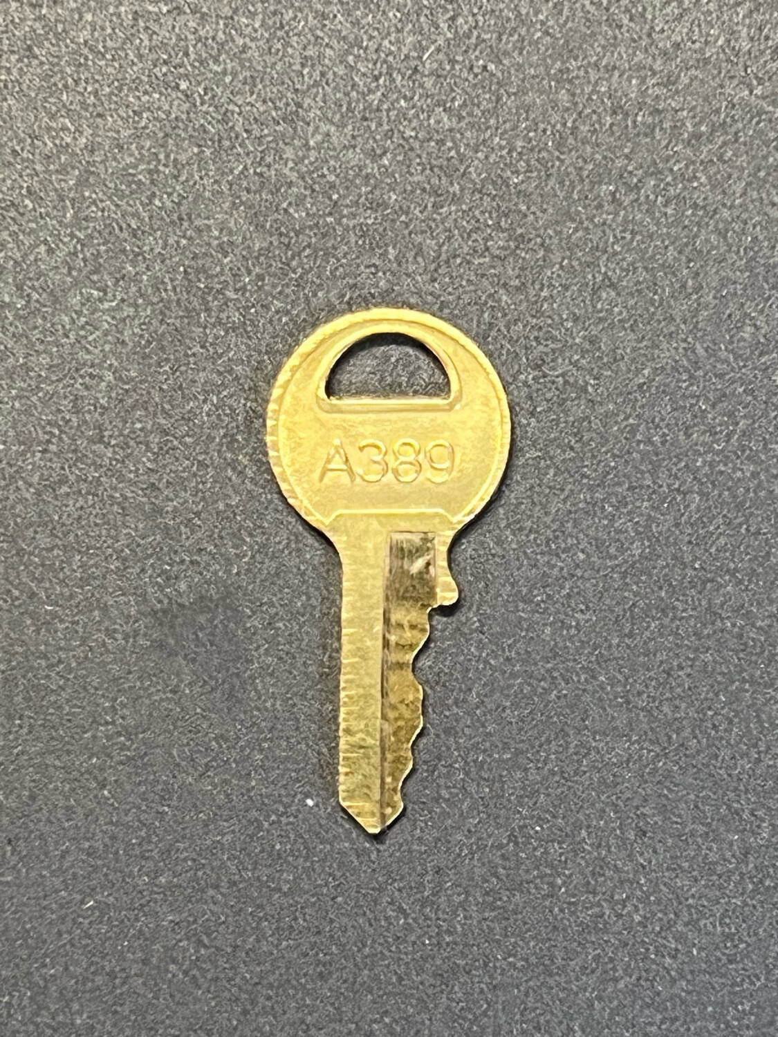 A389 Padlock Key