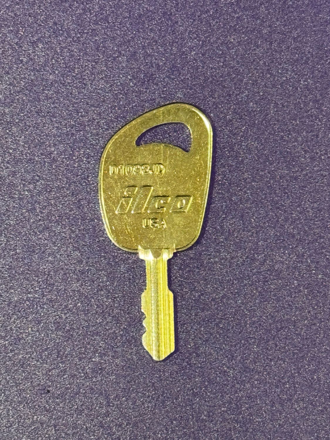 John Deere Key