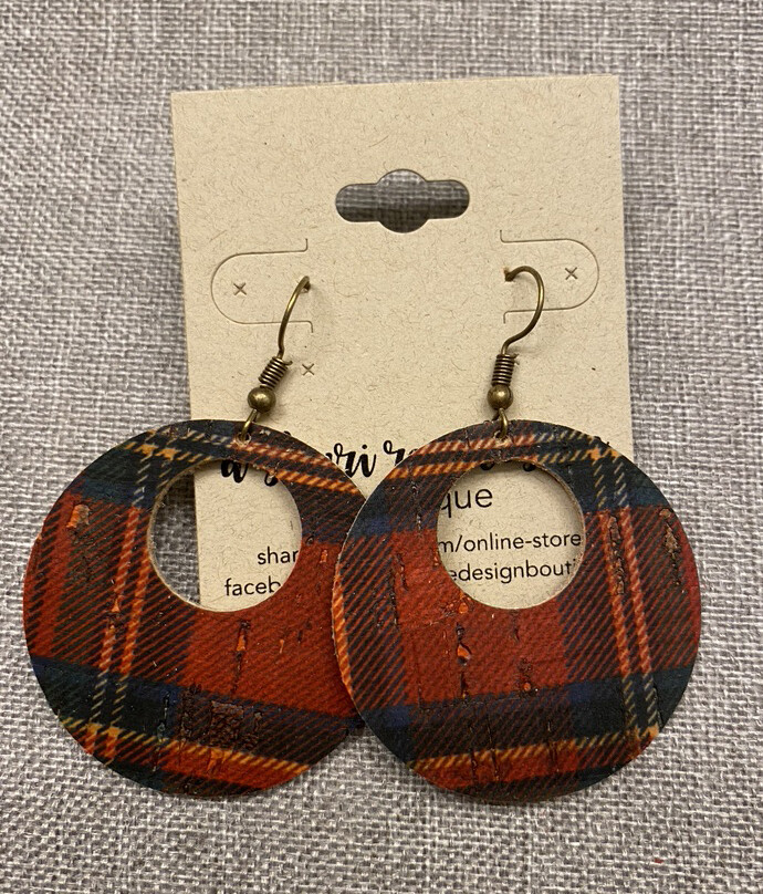 Red Plaid Circle Cutouts