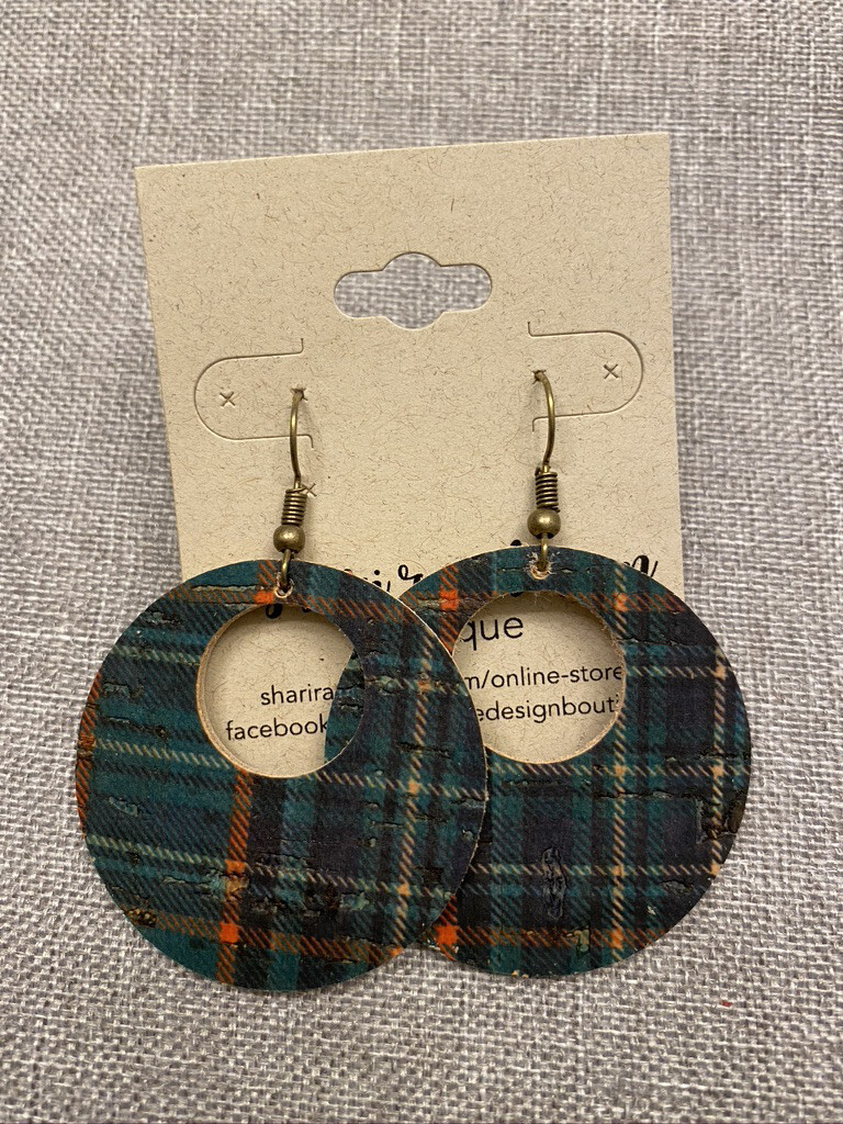 Green Plaid Circle Cutouts