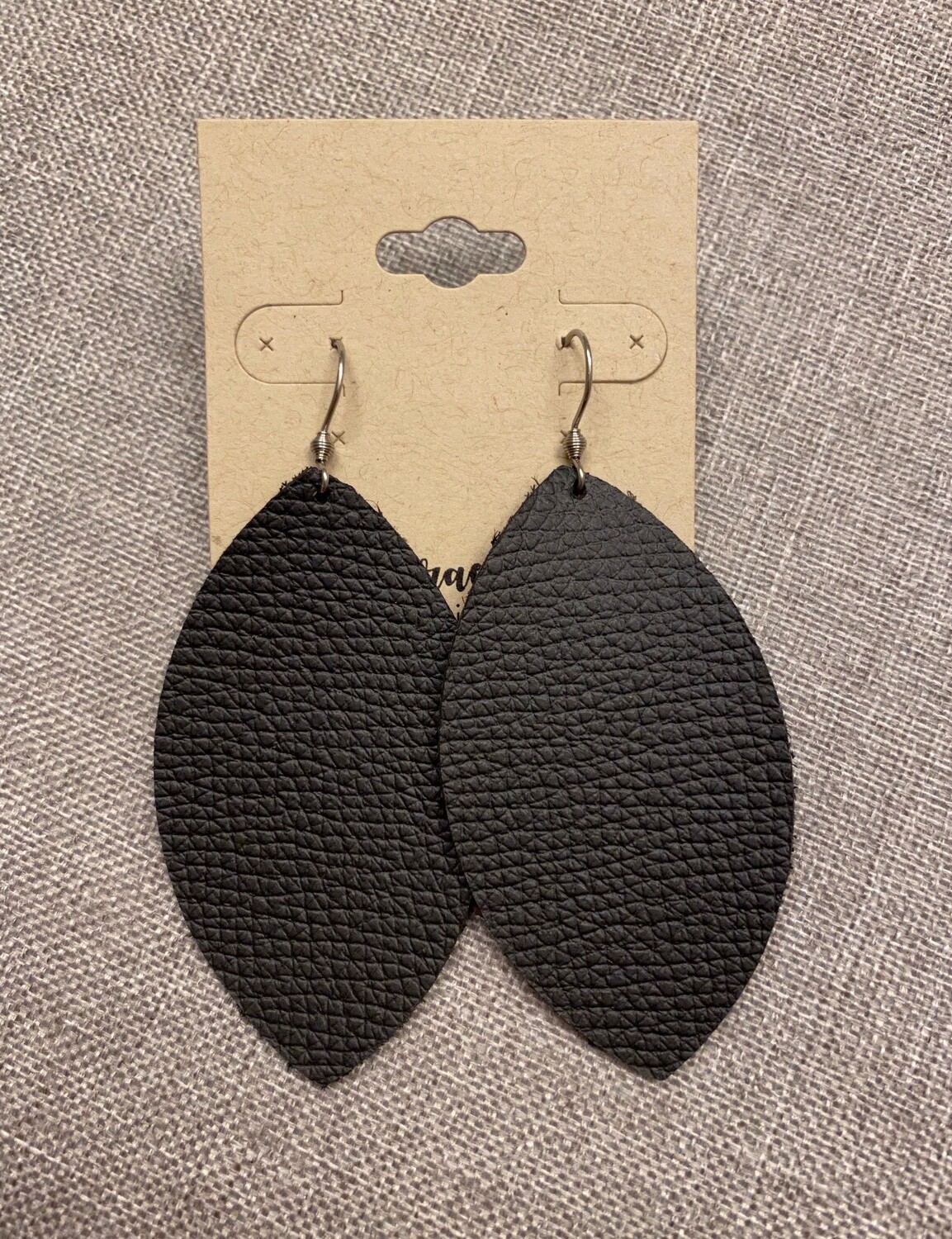 Black Pebbled Leaf XL
