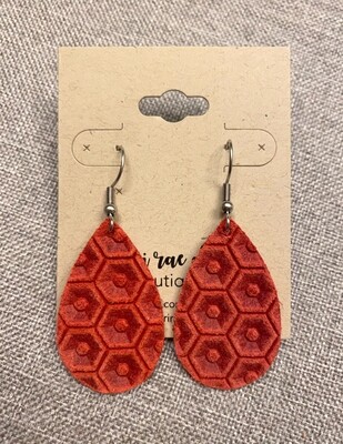 Holiday Red Beehive Drops XS