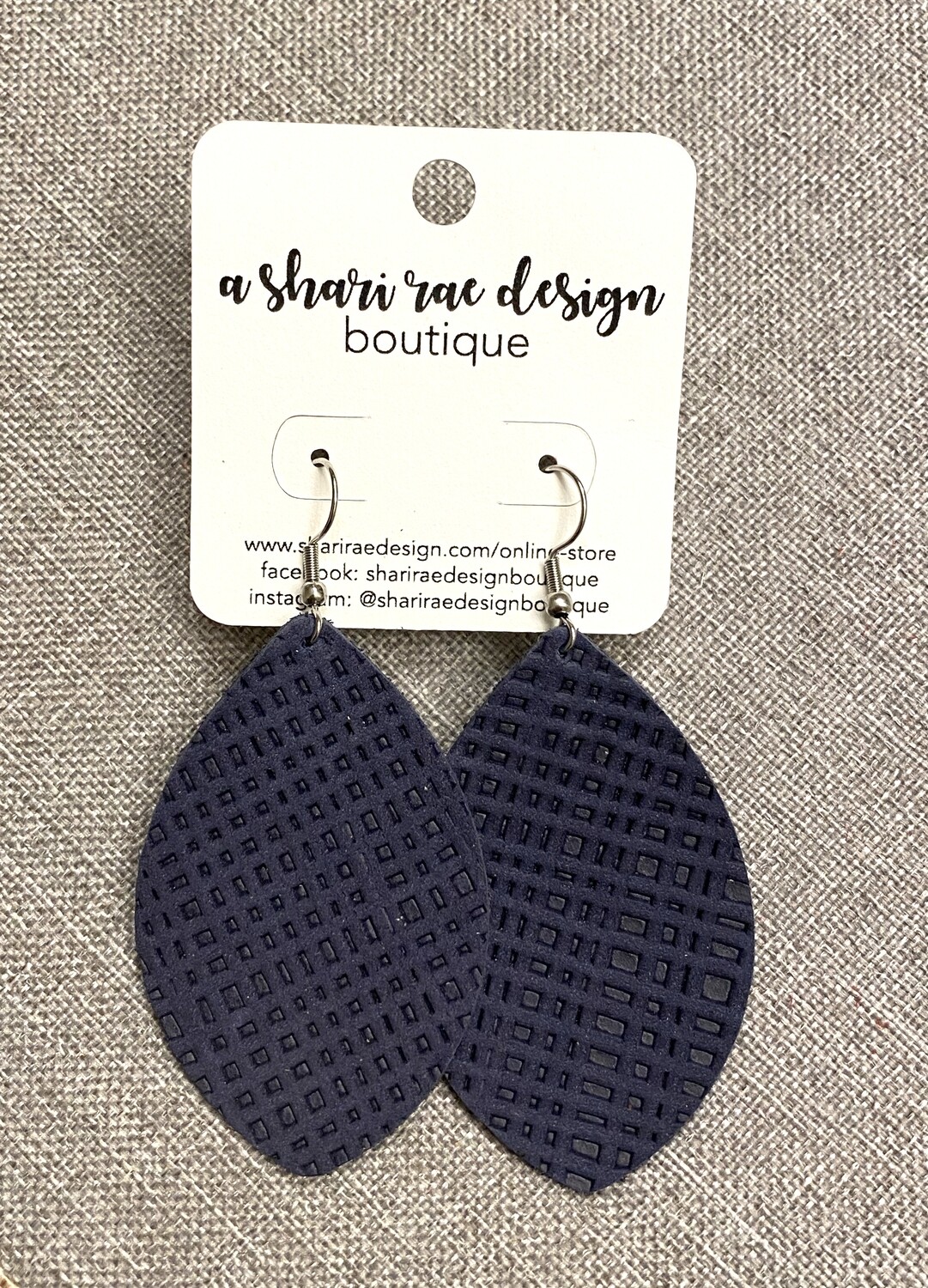 Navy Blue Embossed Drops XL