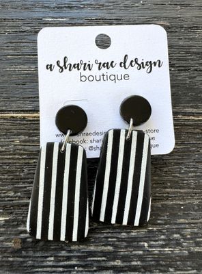 Black &amp; White Pinstripe Oblong Studs