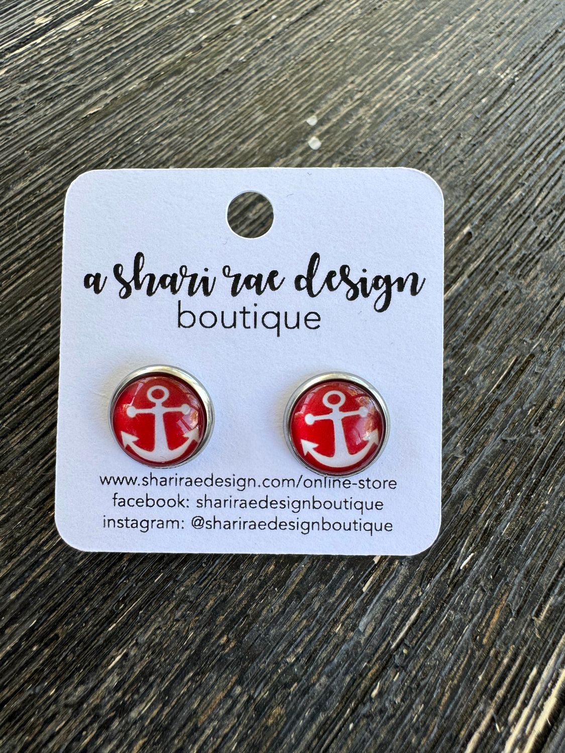 Red &amp; White Anchor Dome Circle Studs 12mm