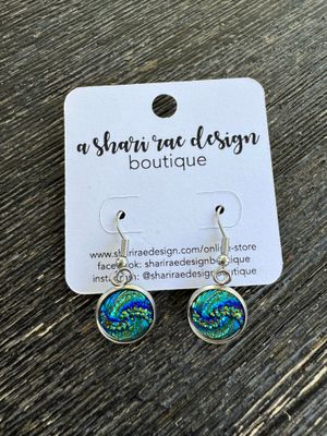 Metallic Ocean Swirl Cirlce Fish Hooks 12mm