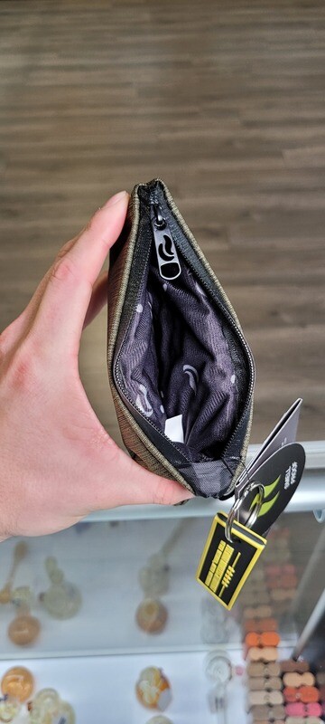 Small Zip Pouch - Green