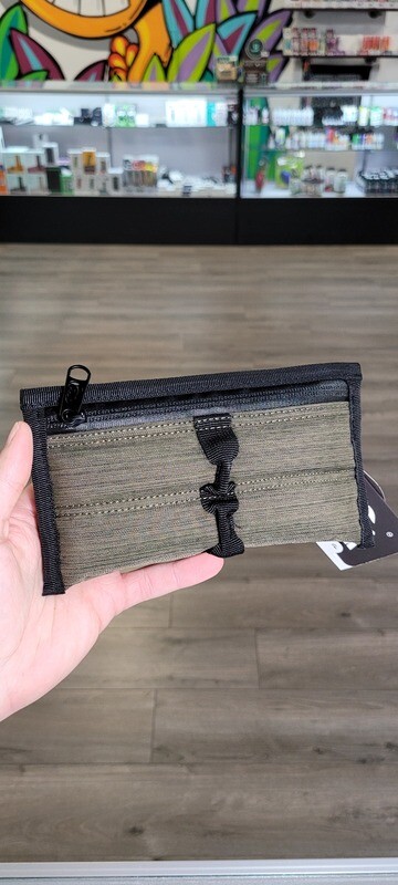 7.5&quot; Zip Pouch - Green