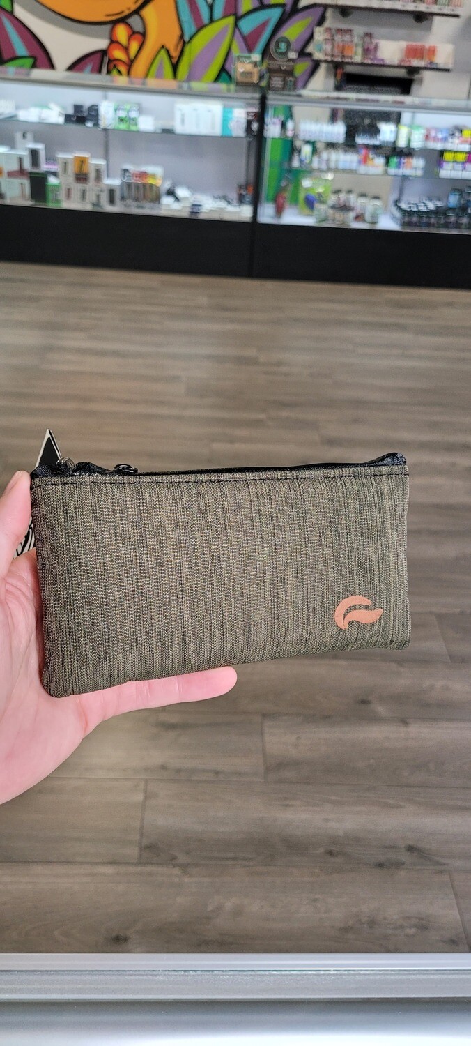 Medium Zip Pouch - Green